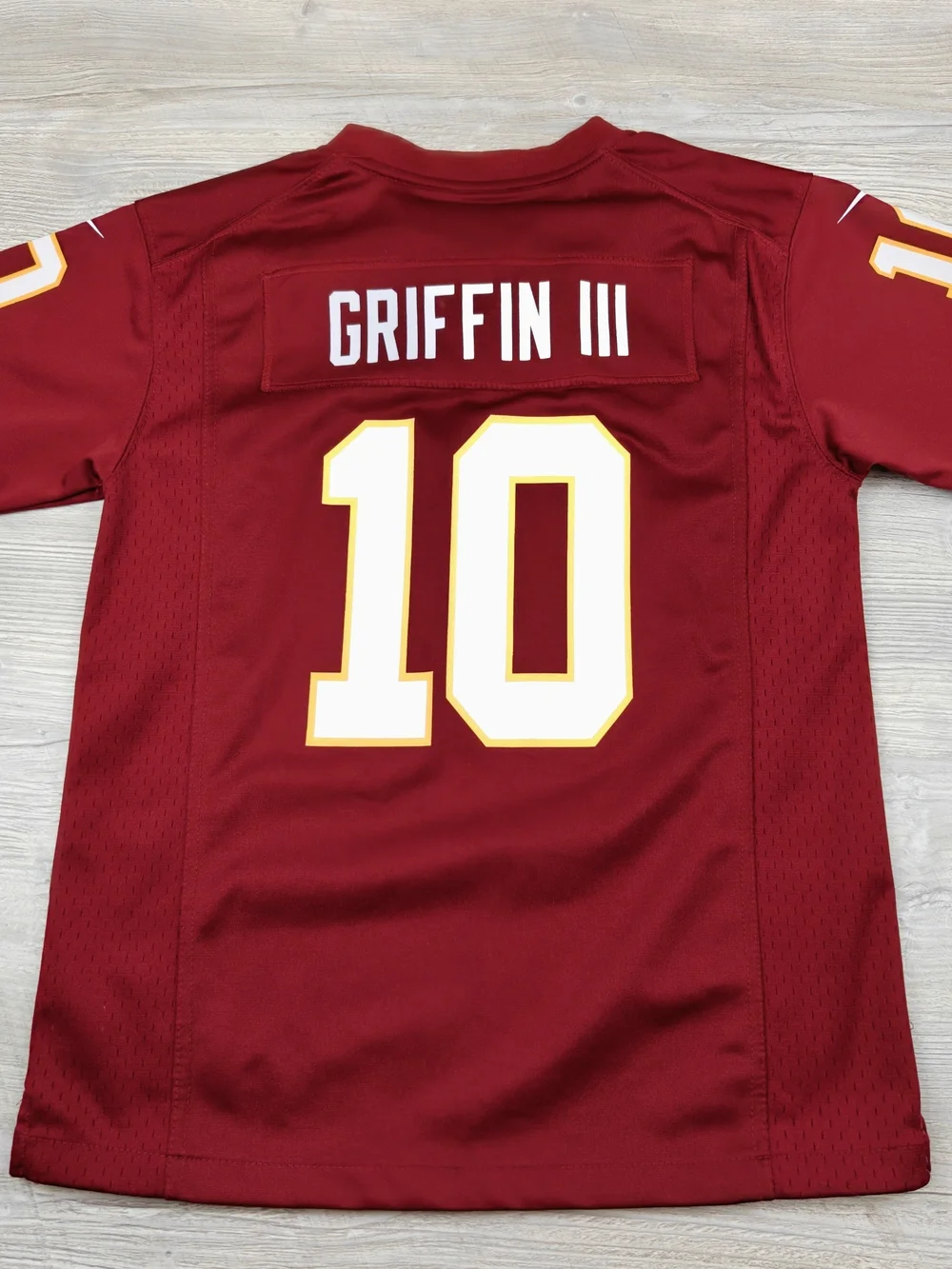 Nike Washington Redskins Robert Griffin III #10 Youth Jersey Size Medium 10-12